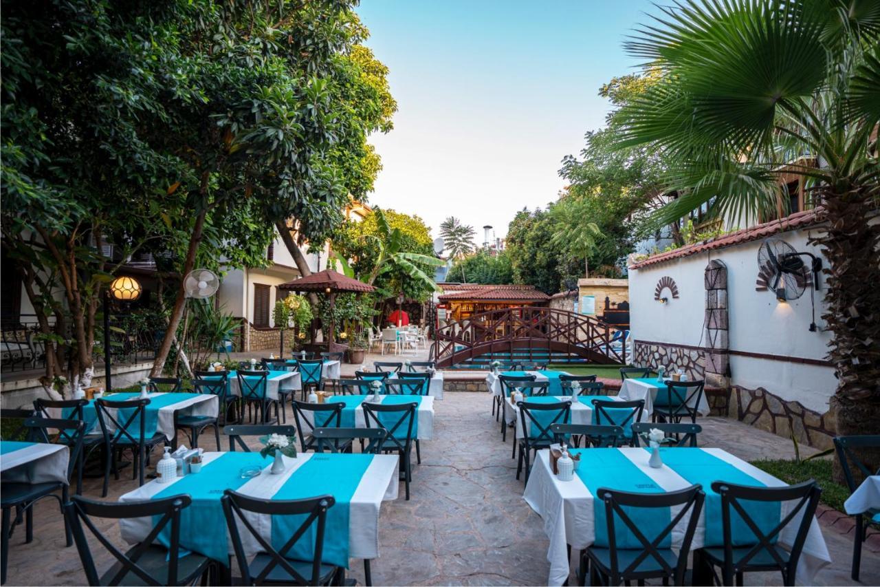 Castle Old Town Hotel Antalya Exteriér fotografie