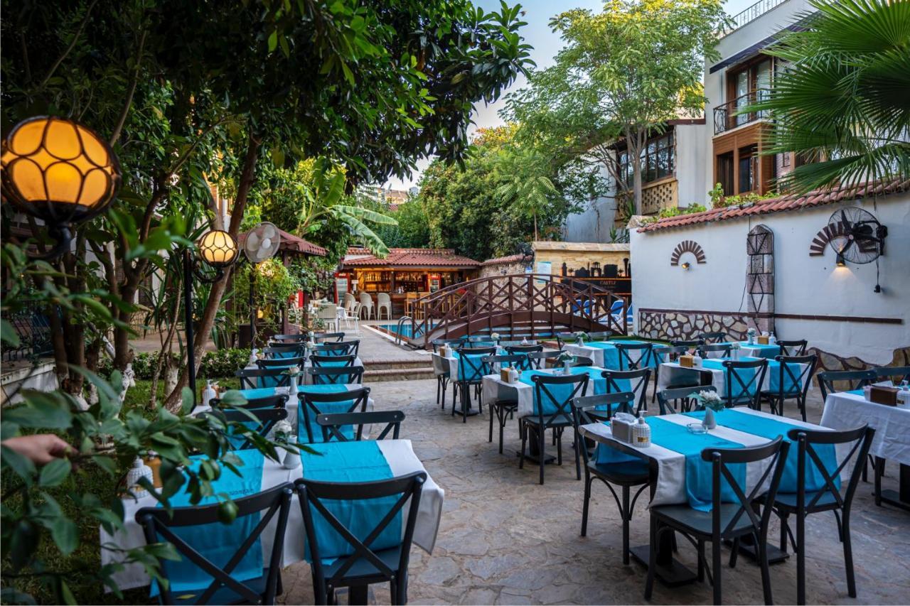 Castle Old Town Hotel Antalya Exteriér fotografie