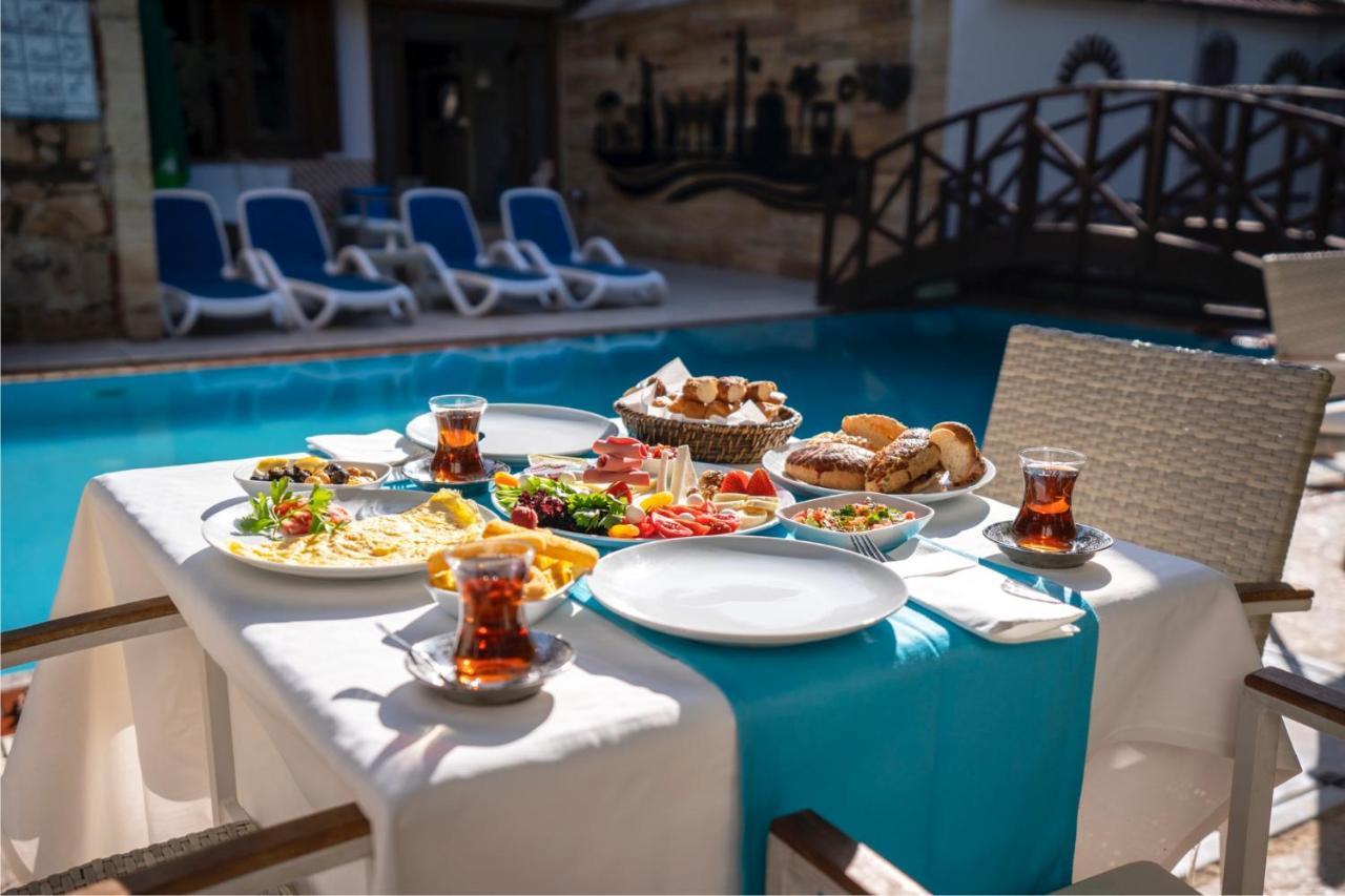 Castle Old Town Hotel Antalya Exteriér fotografie